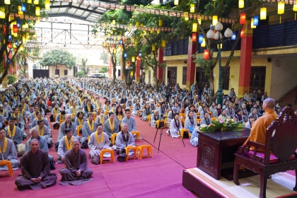 Ngày tu an lạc tháng hai nhuận năm Quý Mão tại chùa Bằng